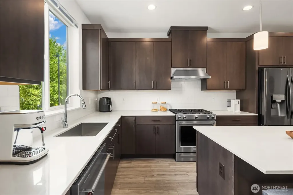 21708 24th Avenue SE Bothell WA 98021