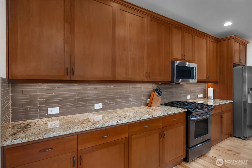 4650 Meriwood Drive NE Lacey WA 98516