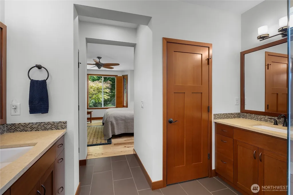 4650 Meriwood Drive NE Lacey WA 98516