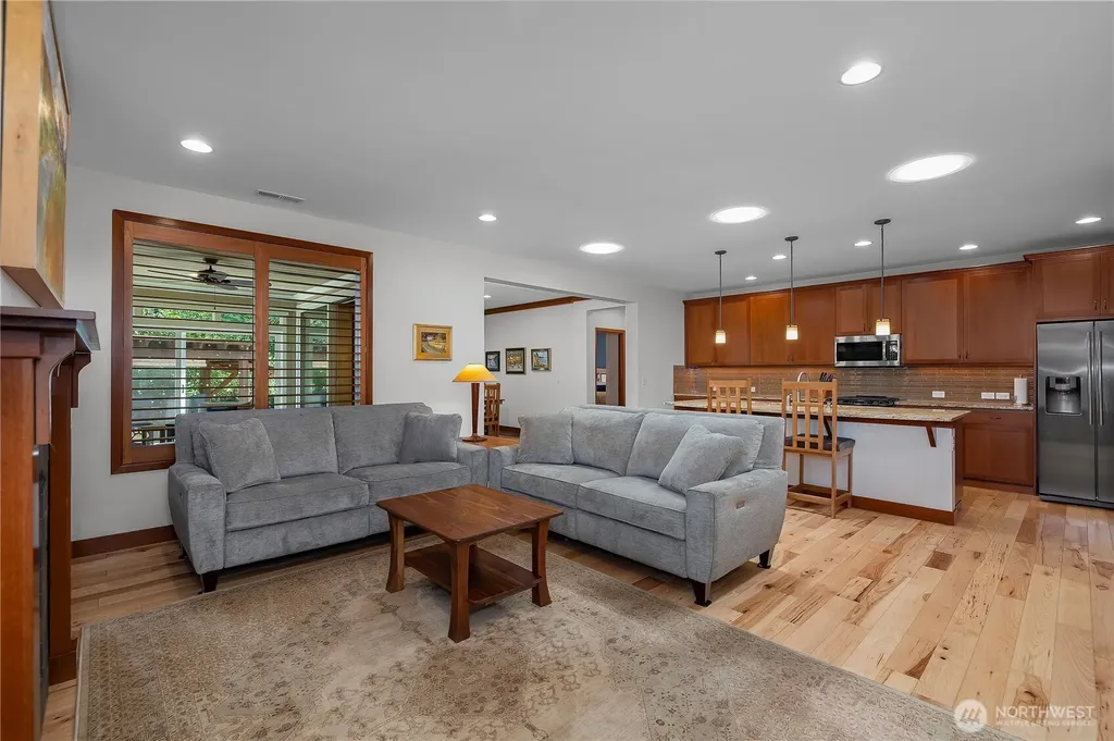 4650 Meriwood Drive NE Lacey WA 98516