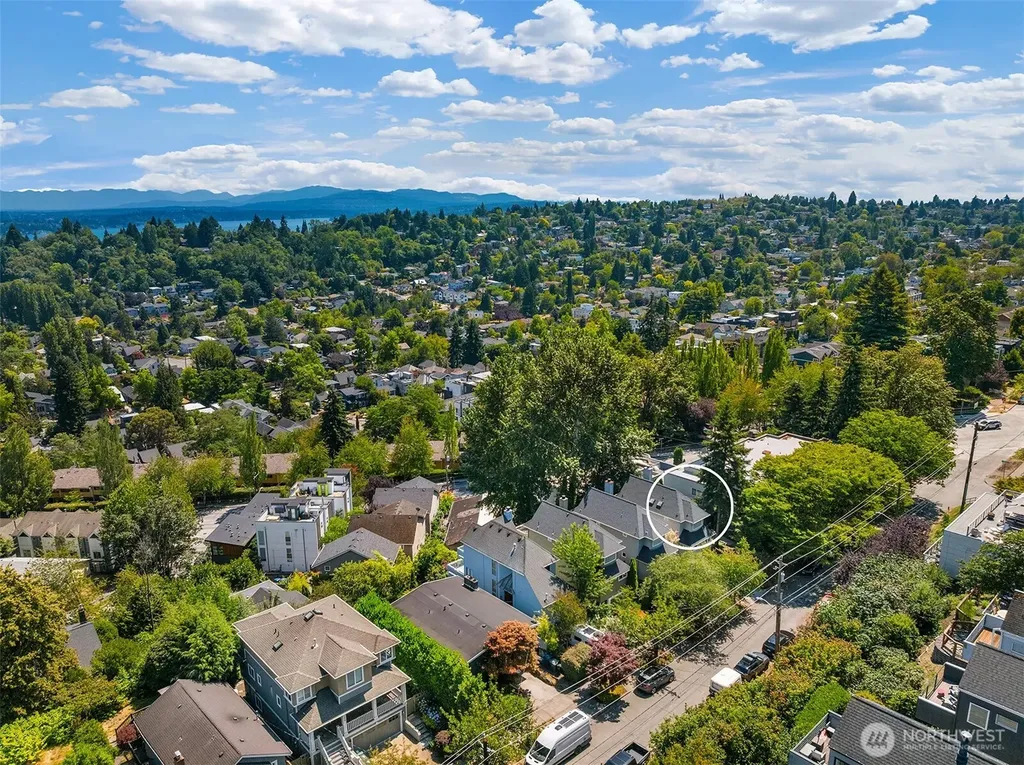 314 25th Avenue E Seattle WA 98112