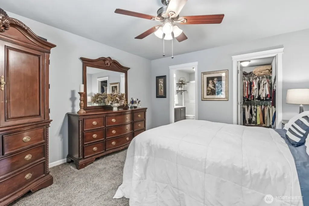 18109 Sundown* Court SE Yelm WA 98597