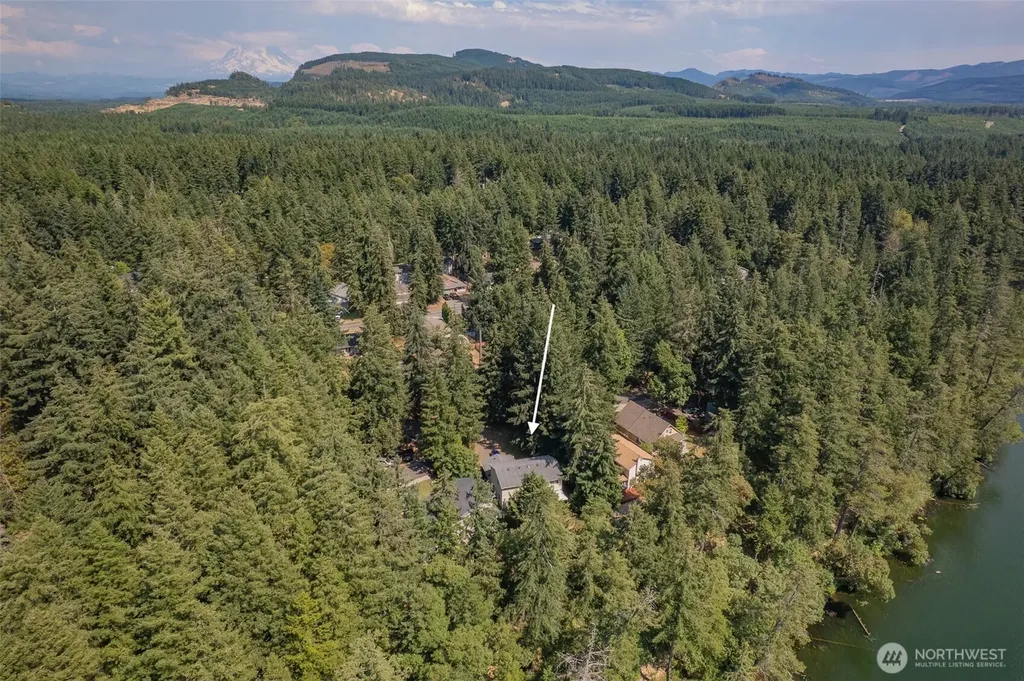 18109 Sundown* Court SE Yelm WA 98597
