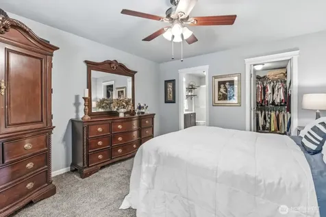 18109 Sundown* Court SE Yelm WA 98597