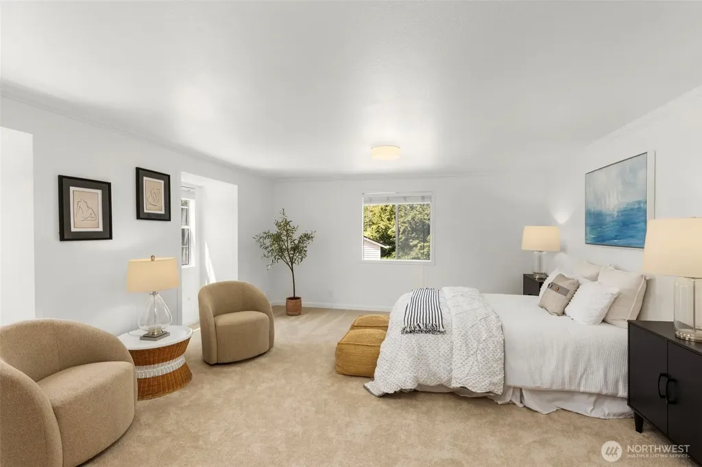 23973 SE 42nd Place Sammamish WA 98029