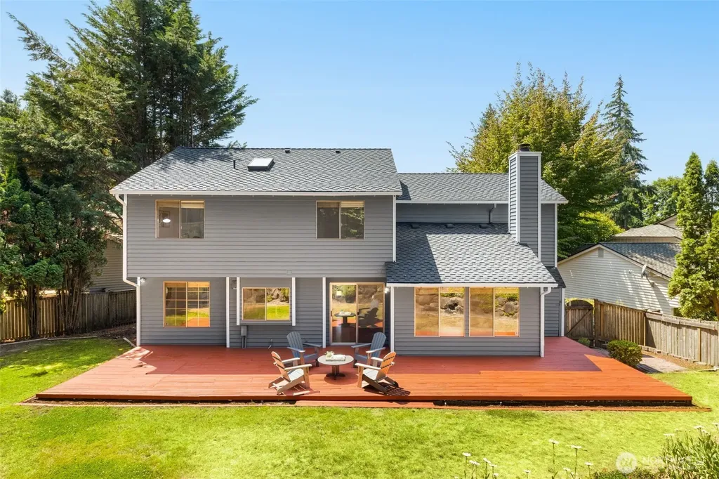 23973 SE 42nd Place Sammamish WA 98029