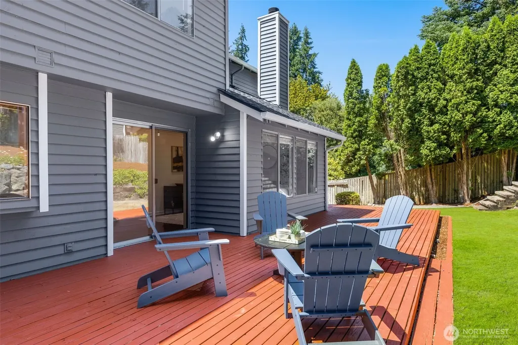23973 SE 42nd Place Sammamish WA 98029