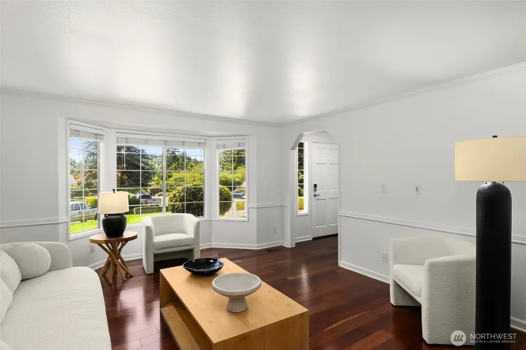 23973 SE 42nd Place Sammamish WA 98029