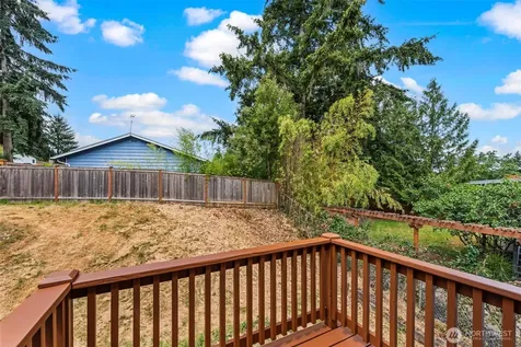 22208 Meridian Avenue S Bothell WA 98021