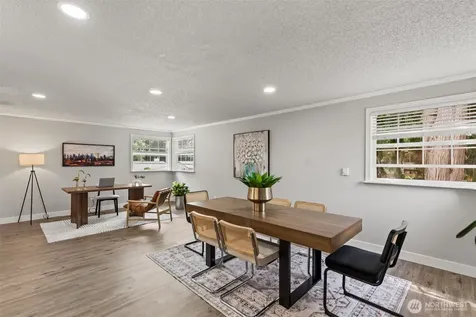 22208 Meridian Avenue S Bothell WA 98021