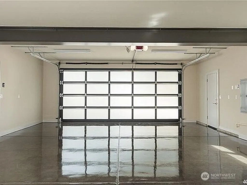 10207 NE 21st Place Bellevue WA 98004