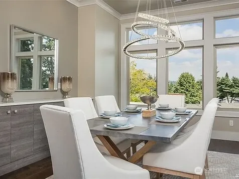 10207 NE 21st Place Bellevue WA 98004
