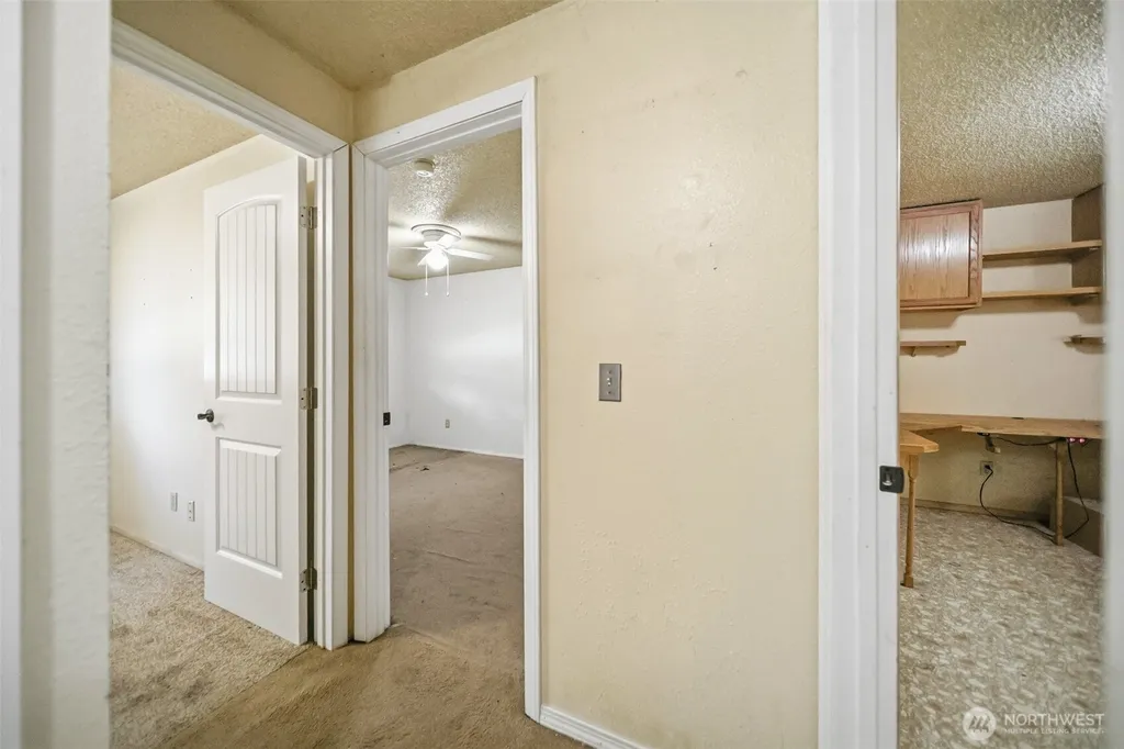 4391 SE Horstman Road Port Orchard WA 98366