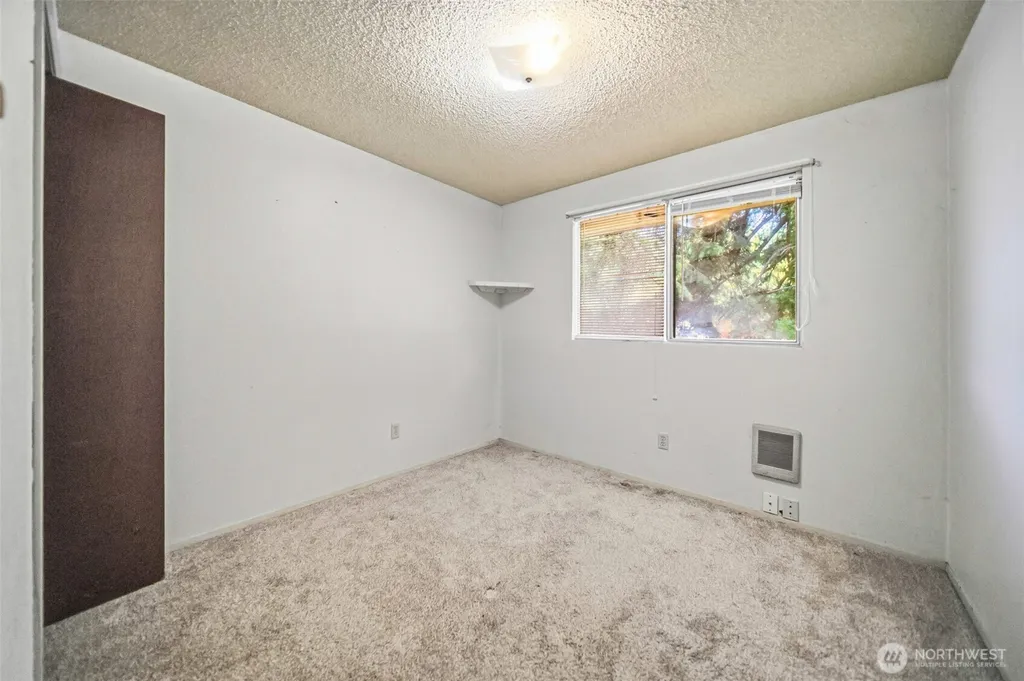4391 SE Horstman Road Port Orchard WA 98366