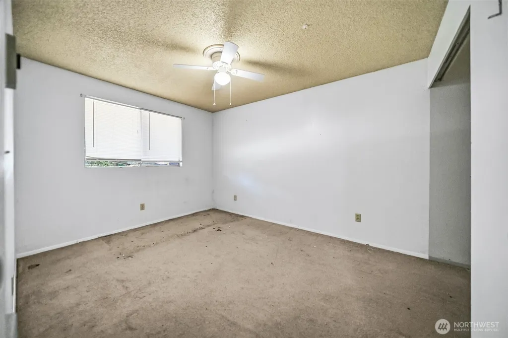 4391 SE Horstman Road Port Orchard WA 98366