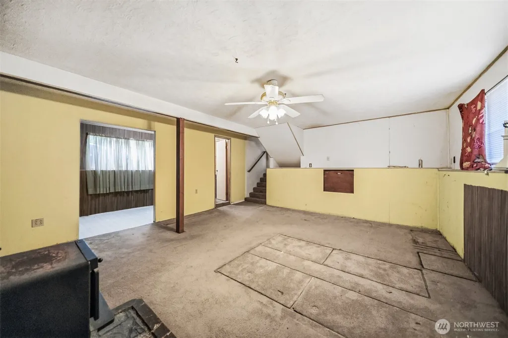 4391 SE Horstman Road Port Orchard WA 98366