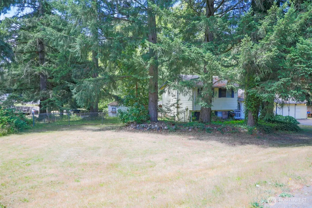 4391 SE Horstman Road Port Orchard WA 98366
