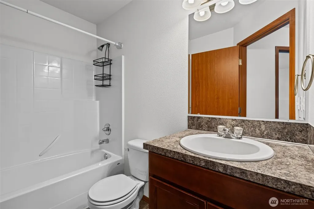 13512 Prairie Ridge Drive E Bonney Lake WA 98391