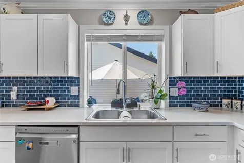 2887 Martin Street Dupont WA 98327