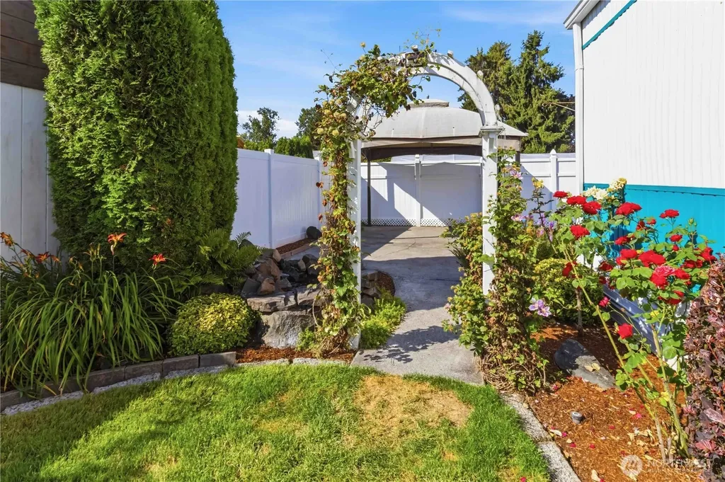 5600 Mt Solo Road Longview WA 98632