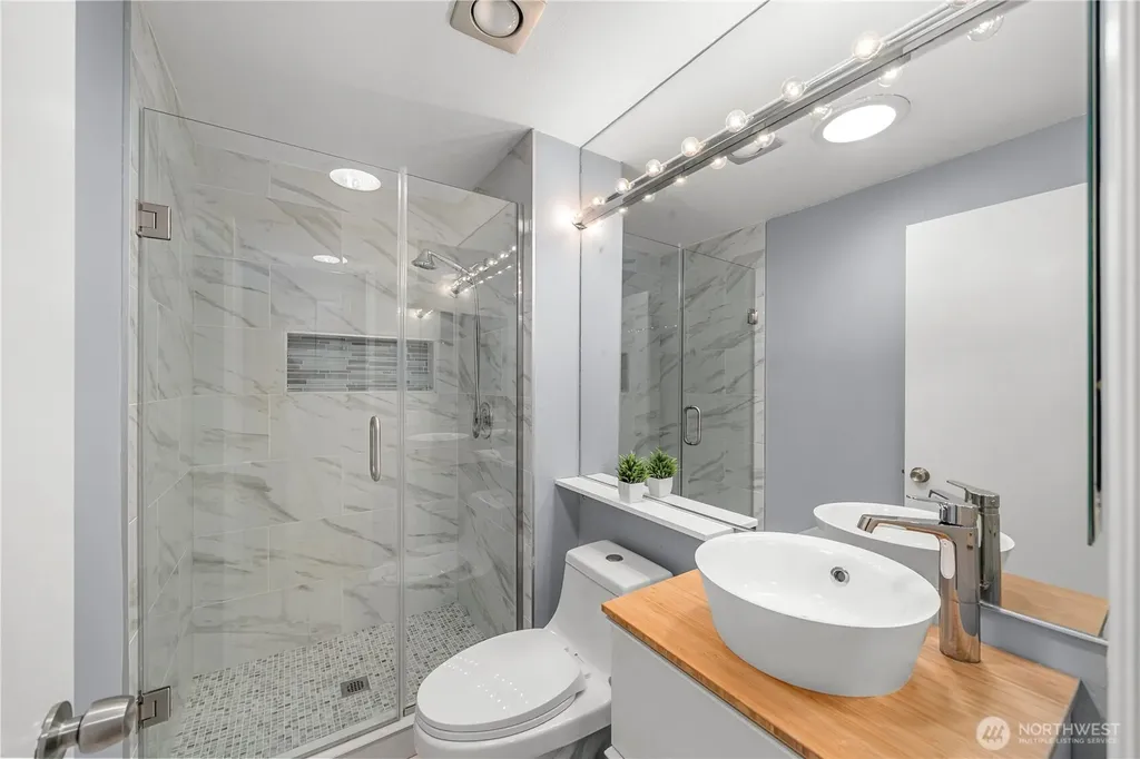 6640 114th Avenue SE Bellevue WA 98006