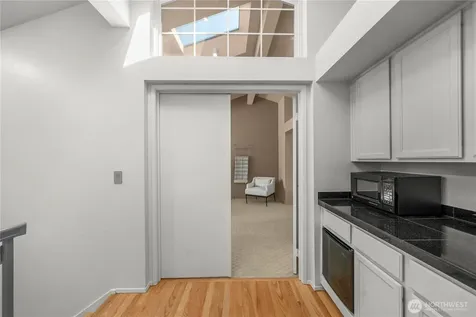 6640 114th Avenue SE Bellevue WA 98006