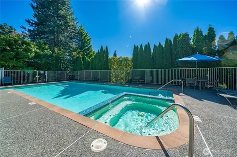 6640 114th Avenue SE Bellevue WA 98006