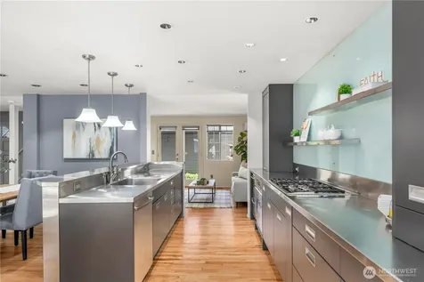 6640 114th Avenue SE Bellevue WA 98006