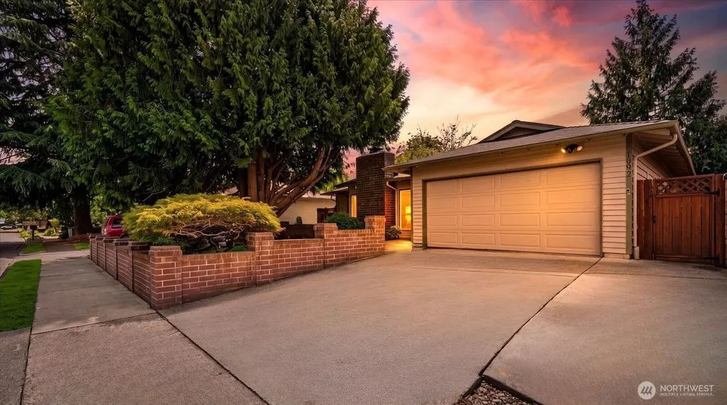 1902 19th Dr NE Auburn WA 98002