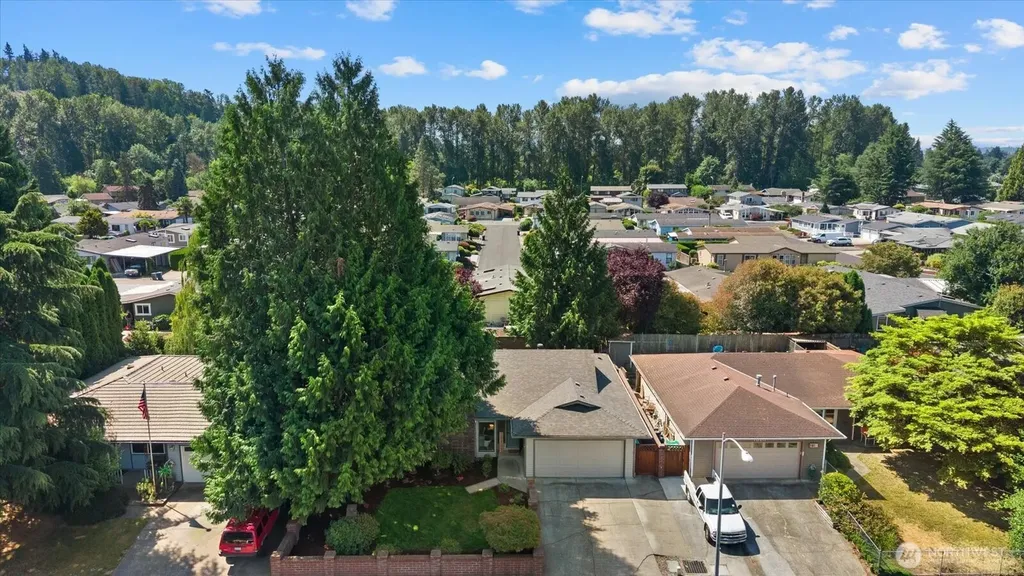 1902 19th Dr NE Auburn WA 98002