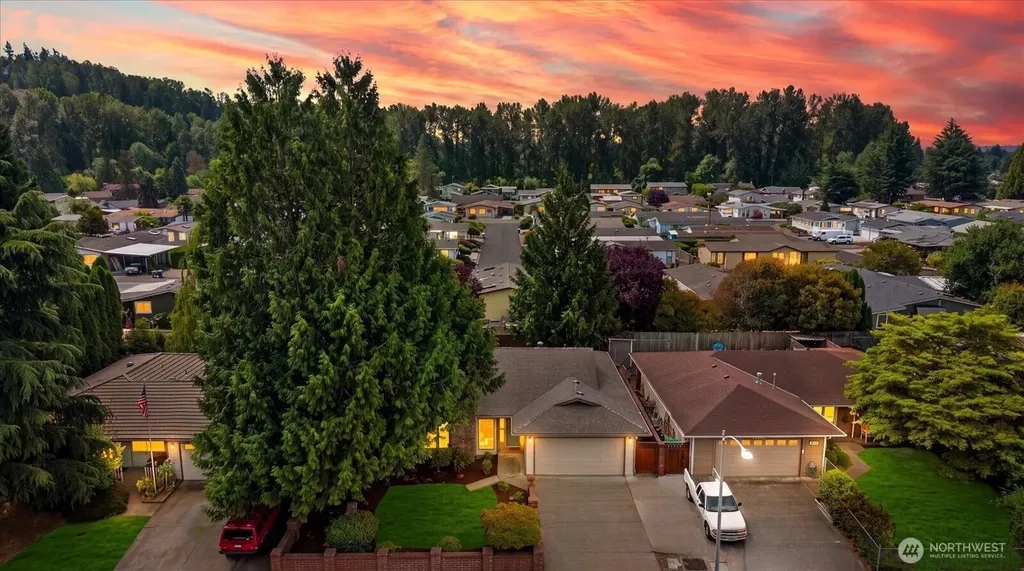 1902 19th Dr NE Auburn WA 98002