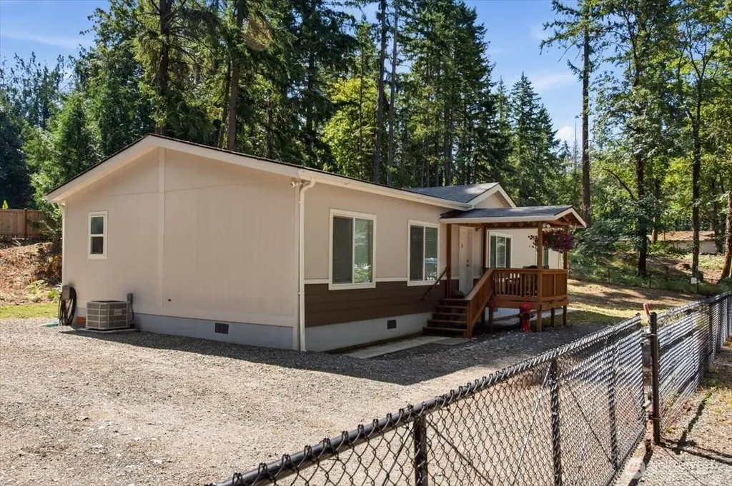 31022 229th Avenue SE Black Diamond WA 98010