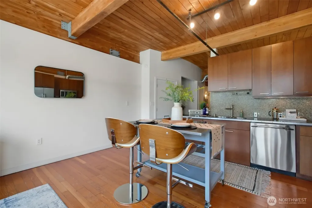 1408 12th Avenue Seattle WA 98122