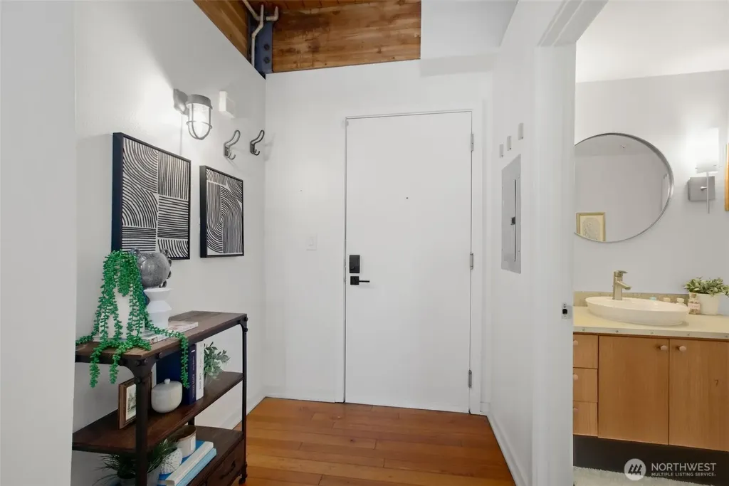 1408 12th Avenue Seattle WA 98122