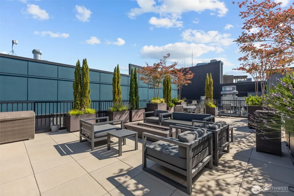 1408 12th Avenue Seattle WA 98122