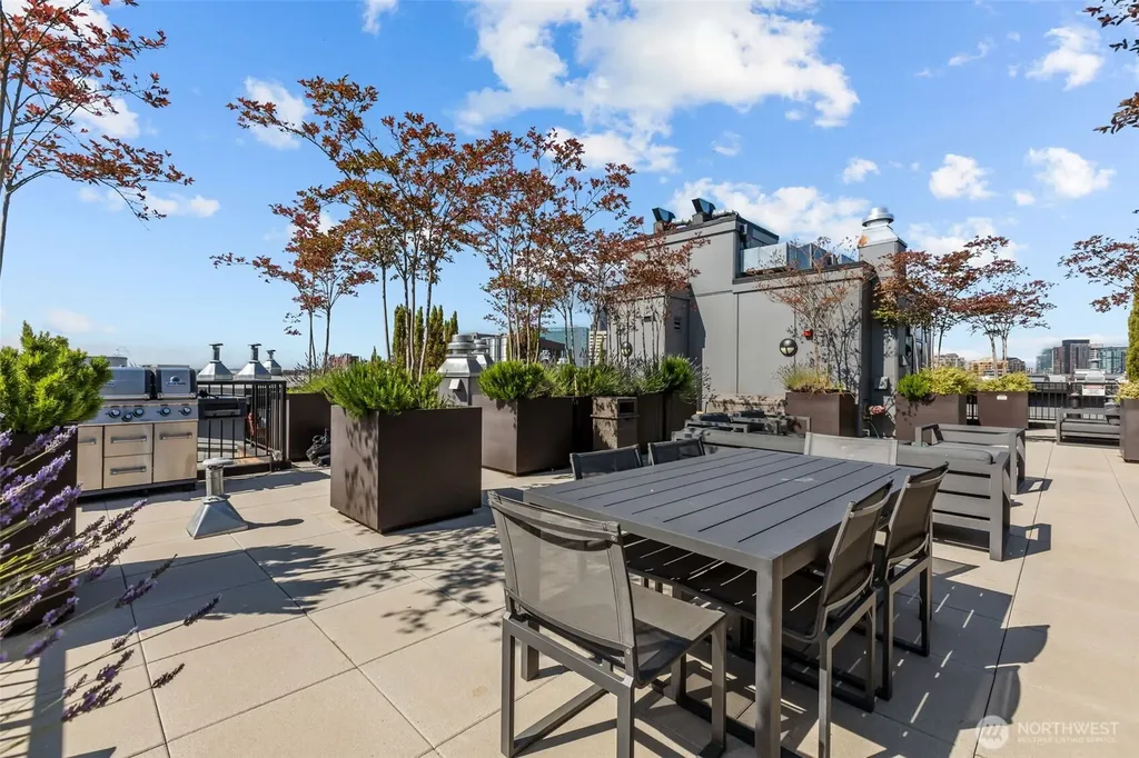 1408 12th Avenue Seattle WA 98122