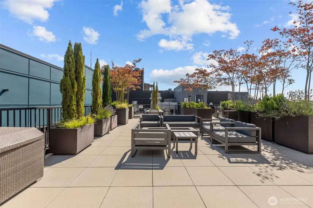 1408 12th Avenue Seattle WA 98122