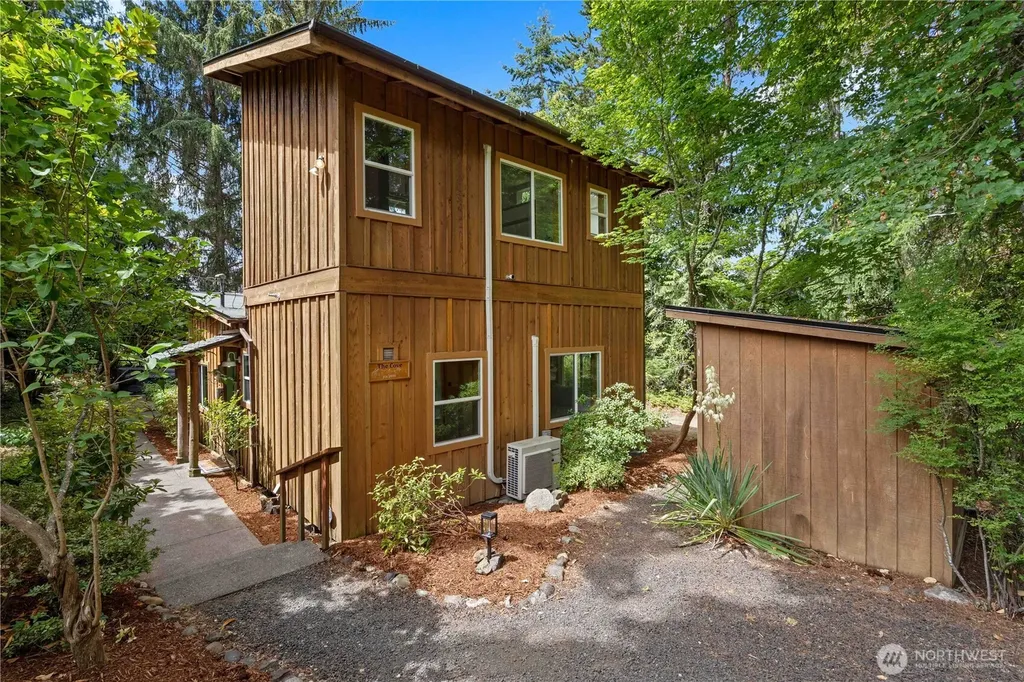 294 E Libby Road Shelton WA 98584