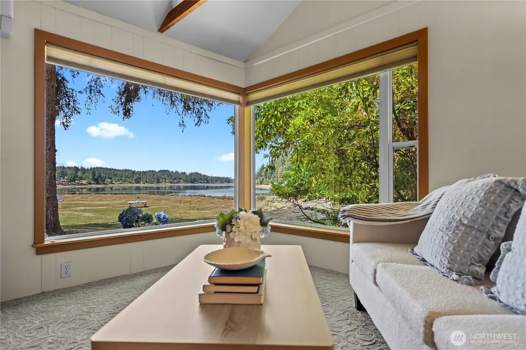 294 E Libby Road Shelton WA 98584