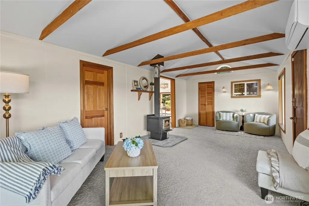 294 E Libby Road Shelton WA 98584