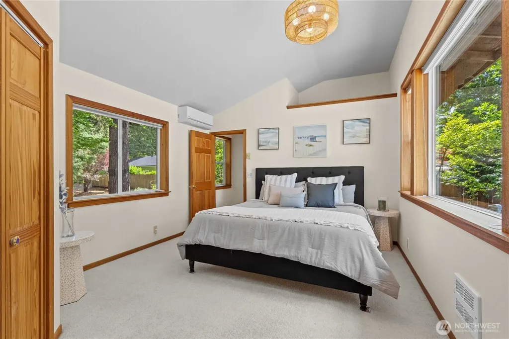 294 E Libby Road Shelton WA 98584