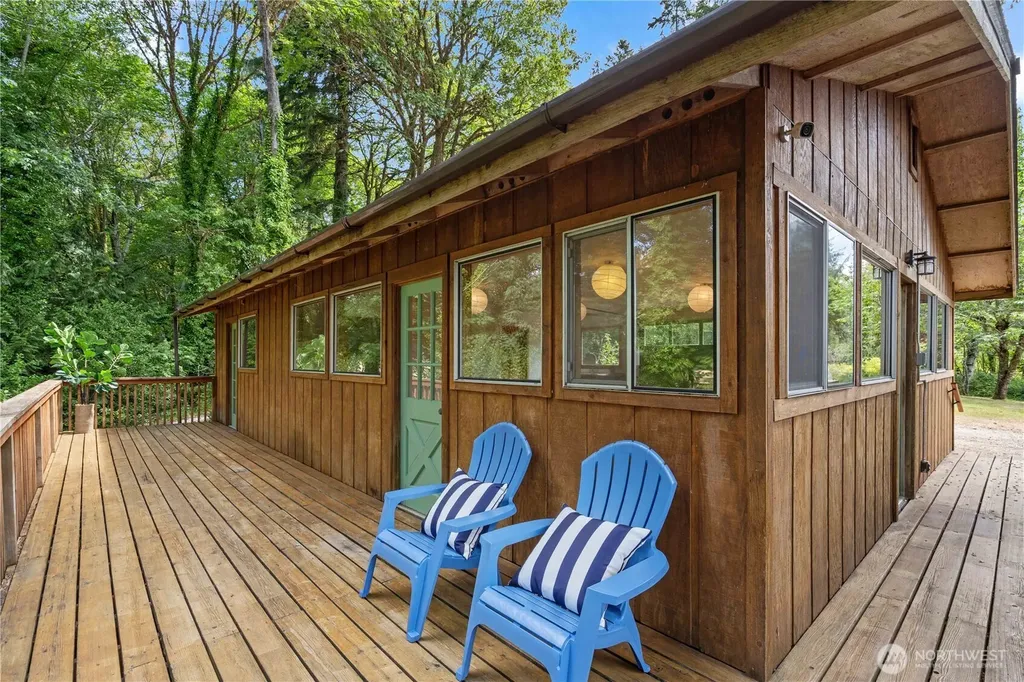 294 E Libby Road Shelton WA 98584