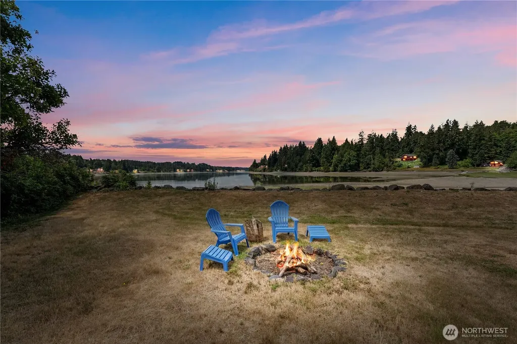 294 E Libby Road Shelton WA 98584