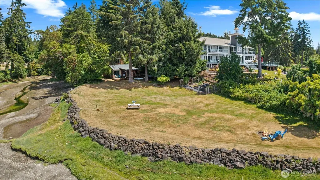 294 E Libby Road Shelton WA 98584