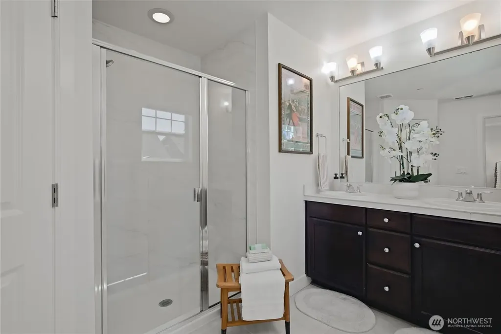23930 SE 45th Place Sammamish WA 98029