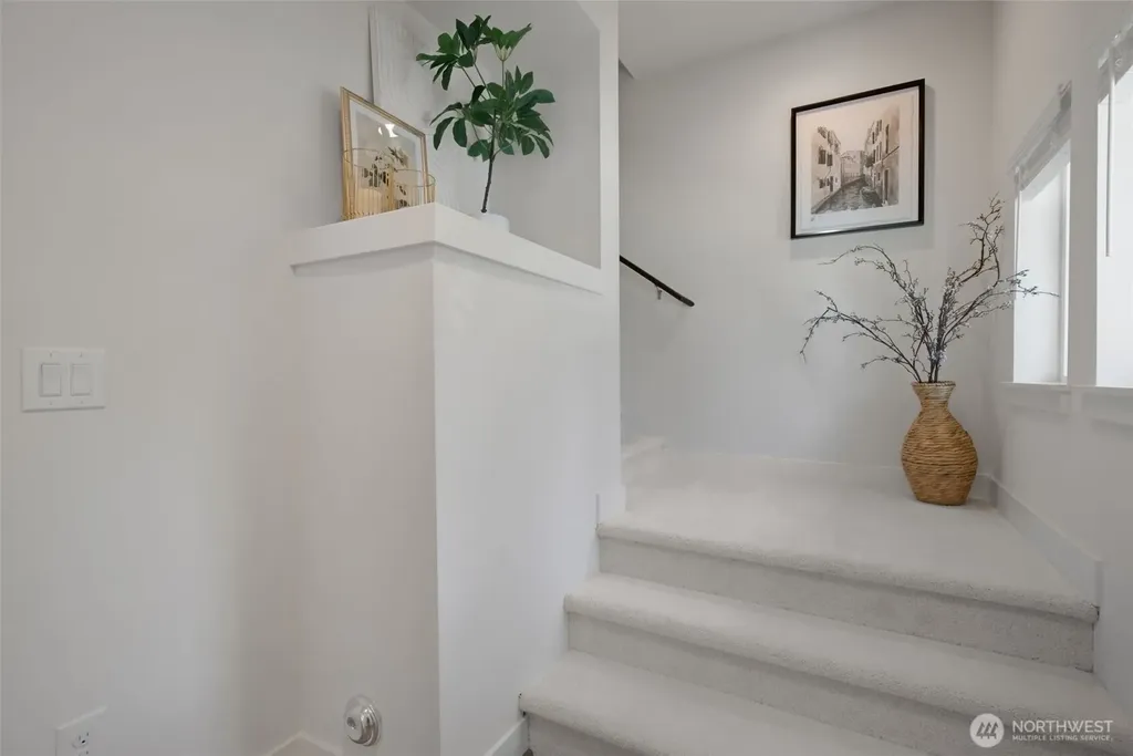 23930 SE 45th Place Sammamish WA 98029