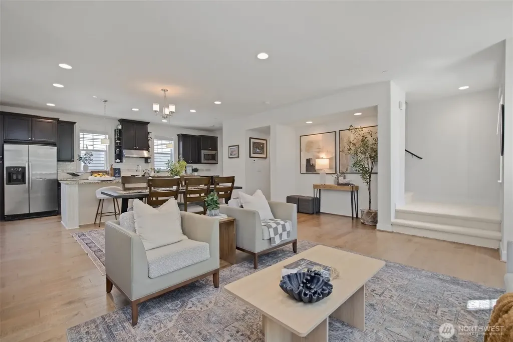 23930 SE 45th Place Sammamish WA 98029