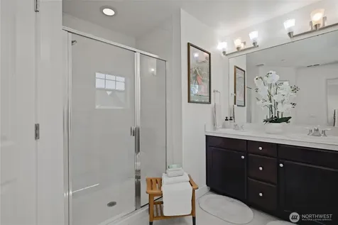 23930 SE 45th Place Sammamish WA 98029