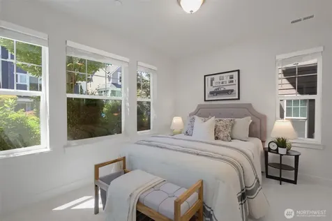23930 SE 45th Place Sammamish WA 98029
