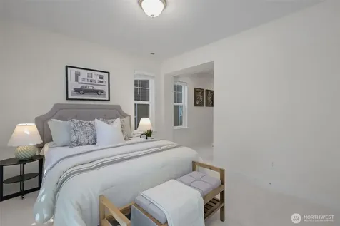 23930 SE 45th Place Sammamish WA 98029